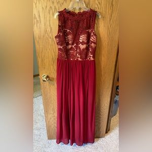 Formal dress - size large